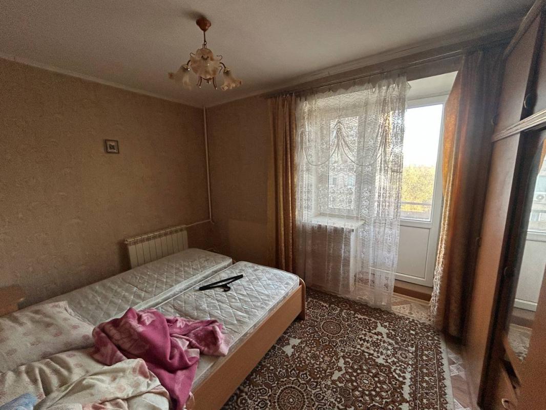 Продаётся четырёхкомнатная квартира в Новотроицке (здание МФЦ). - Новотроицк