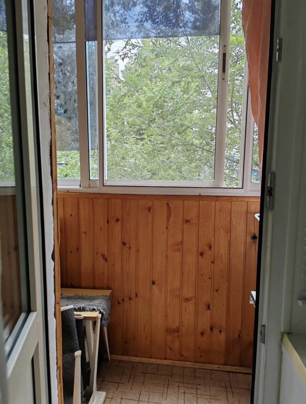 Продам 3- комнатную квартиру ( маломерка)  в спальном районе, рядом со школой 17. - Новотроицк