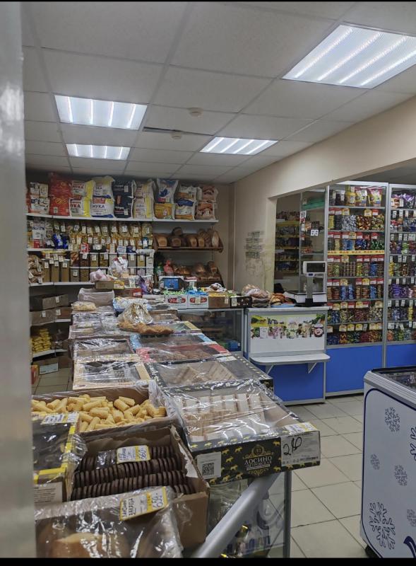 Предлагаю к продаже, коммерческую недвижимость в виде продуктового магазина, расположена в нежилом п - Новотроицк