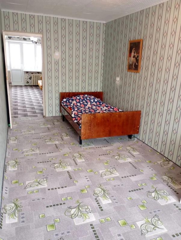 Сдаётся 2-х комнатная квартира на длительный срок. - Новотроицк