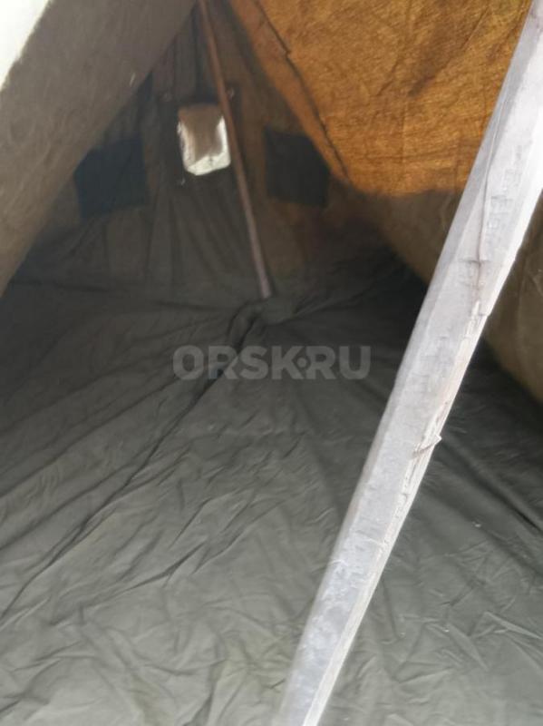 Продам палатку двухместную в хорошем состоянии. - Орск