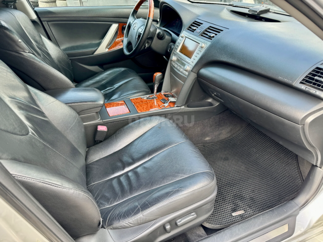 В продаже TOYOTA CAMRY 2011 года выпуска. - Орск