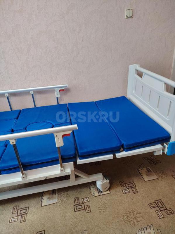 Кровать медицинская для лежачих больных с электроприводом. - Орск