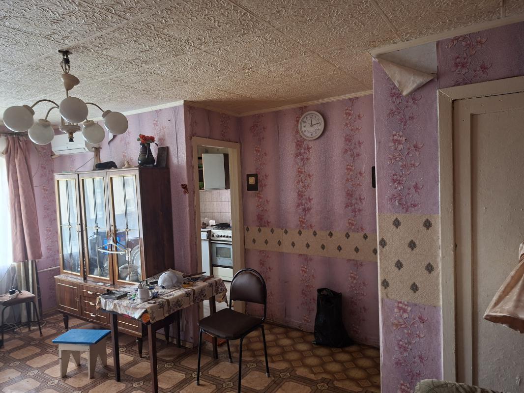 Продаётся 3ком маломерка 41,9кв,м 5/5этаж.район ост пл Ленина. - Новотроицк