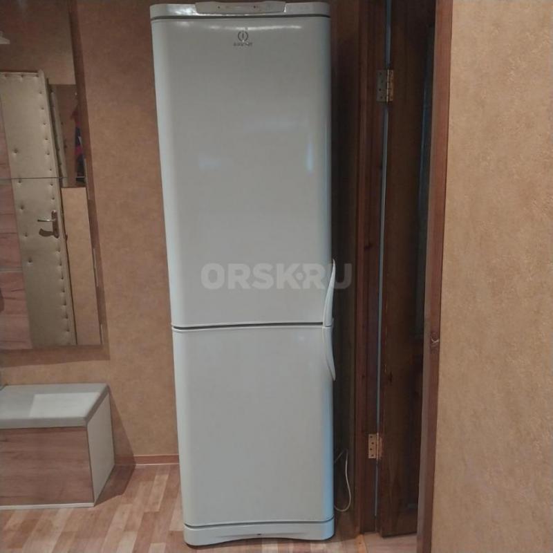 Продам пылесос Bosch serie 2 в хорошем рабочем состоянии б/у 1 год за 3000руб. - Орск