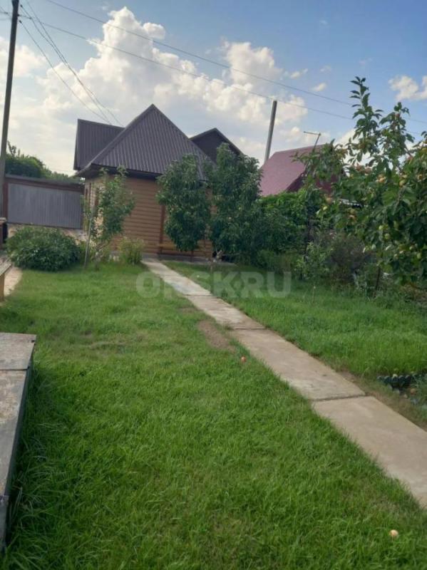 Продам сад.участок СНТ Ударник,5.3 сотки,все насаждения,дом 27 кв. - Орск