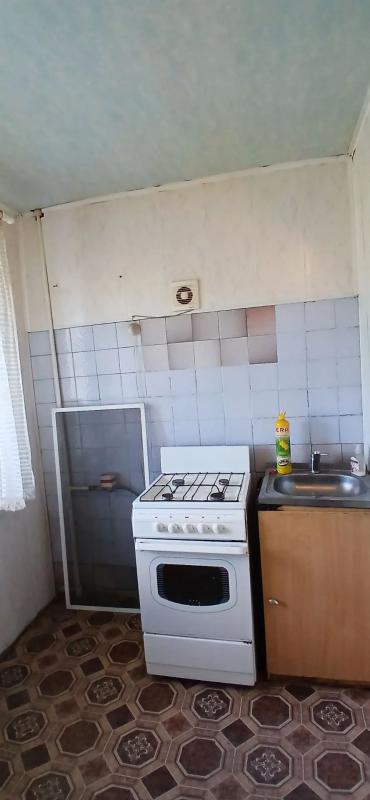 Продаётся трёхкомнатная квартира в востребованном районе города с красивым видом на Советскую , г. - Новотроицк