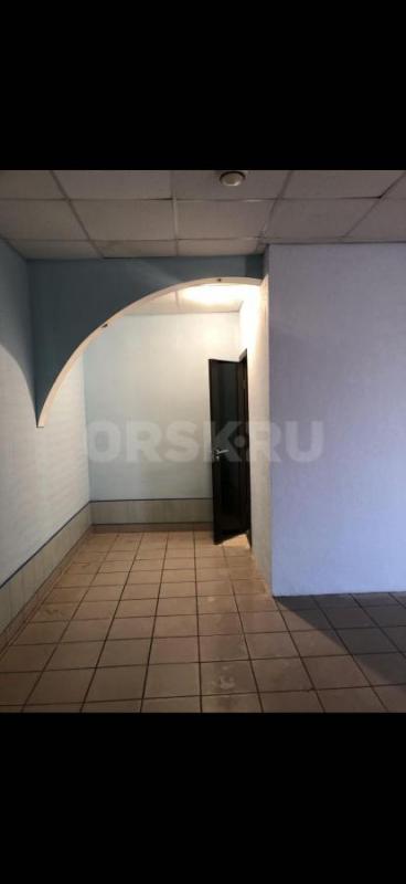 Сдаётся помещение 65 м2 под любой вид деятельности в центре города на Парковой площади, цена 700 руб - Новотроицк