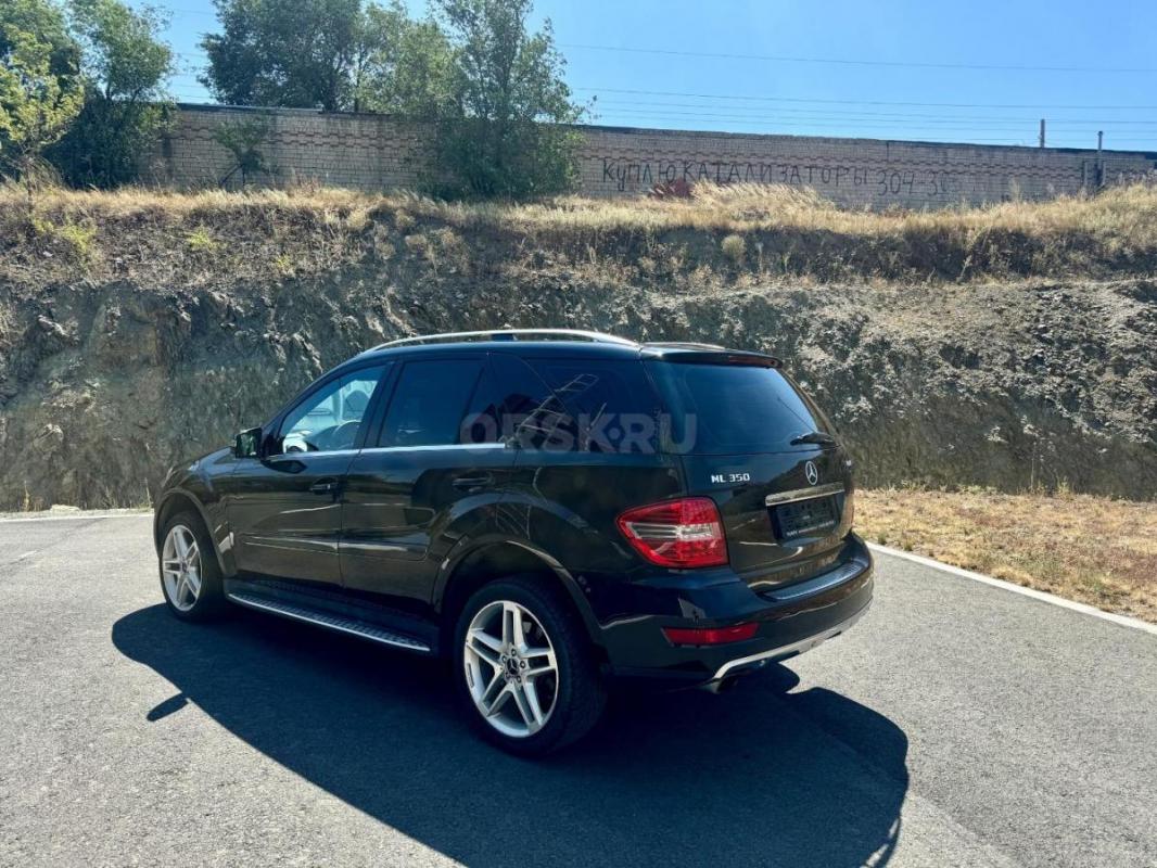 В ПРОДАЖЕ Mercedes-Benz ML 350 2012 года. - Орск