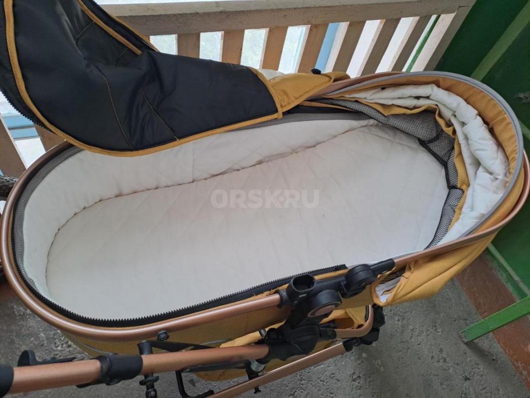 Продам коляску детскую Luxmom 3 в 1 в отличном состоянии, без дефектов, чистая, полный комплект. - Орск