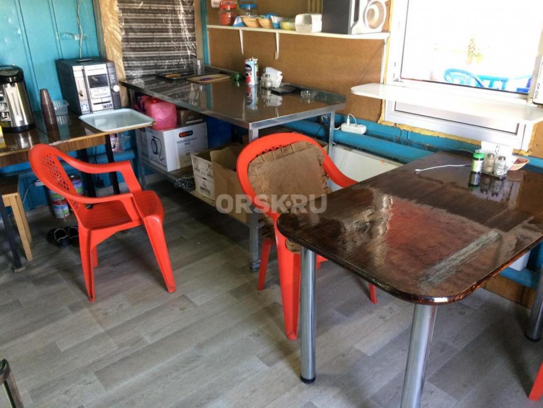 Шашлычка действующий на ОЗТП за рынком. - Орск