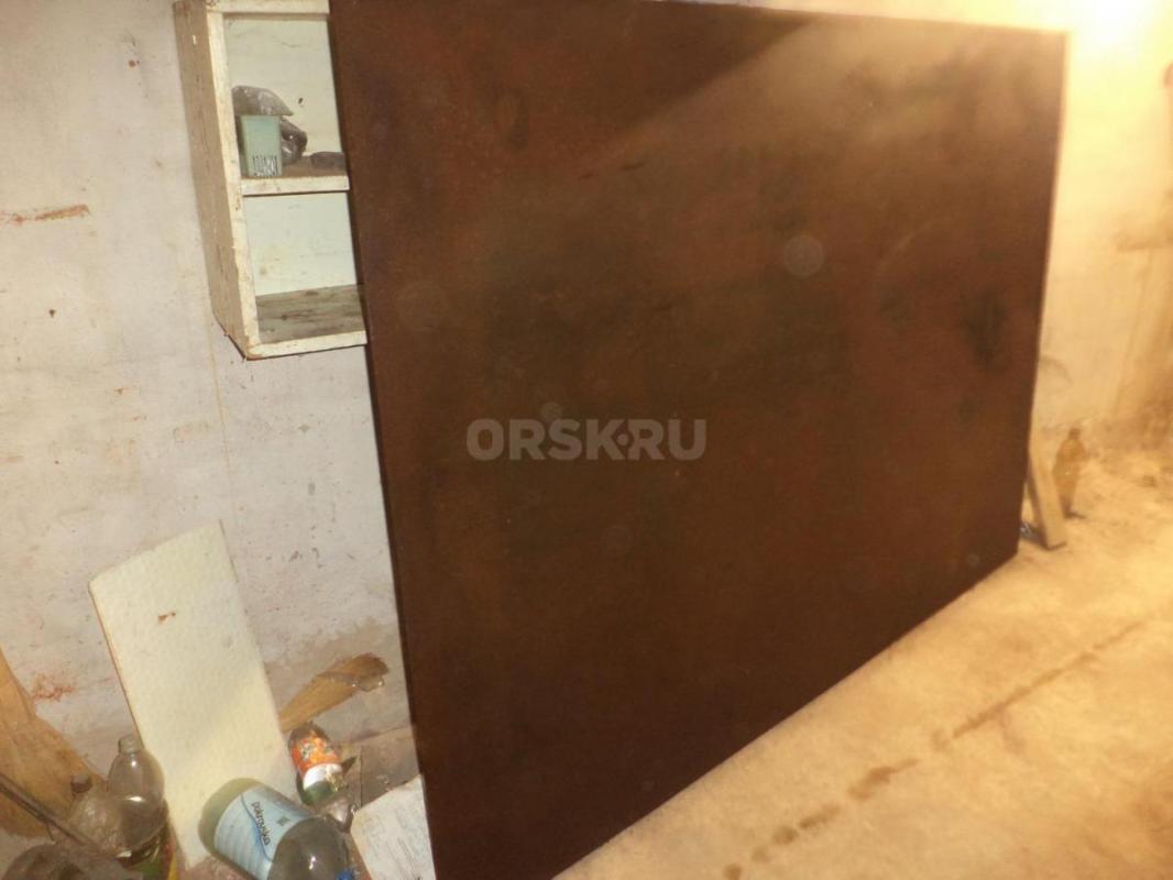 Метал, лист 1.50 х 2.10 х 5 мм. 6000р. - Орск