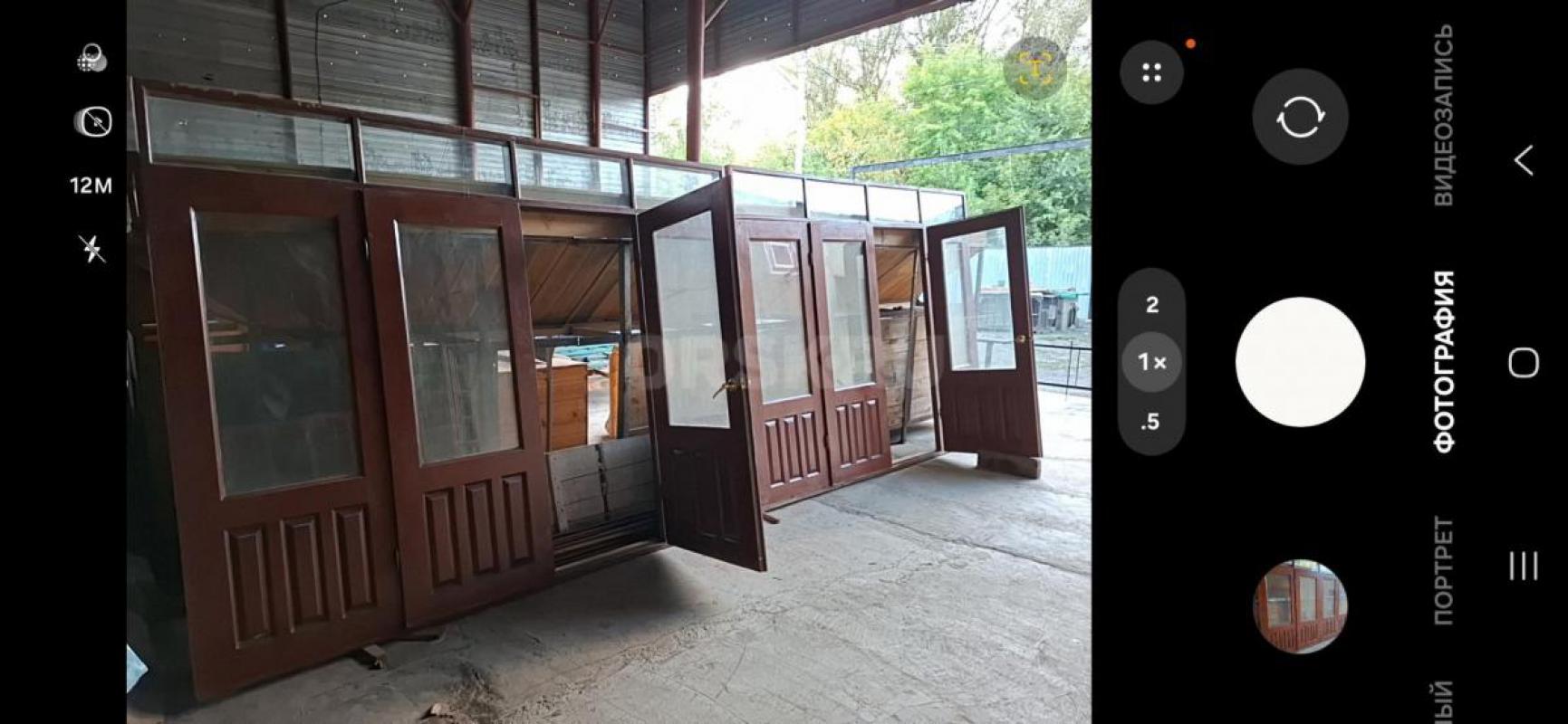 Продам внурение ( типа варота с двумя створками )  два одинаковых комплекта раз. - Орск