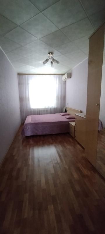 Продаю 2к квартиру на ул. - Новотроицк