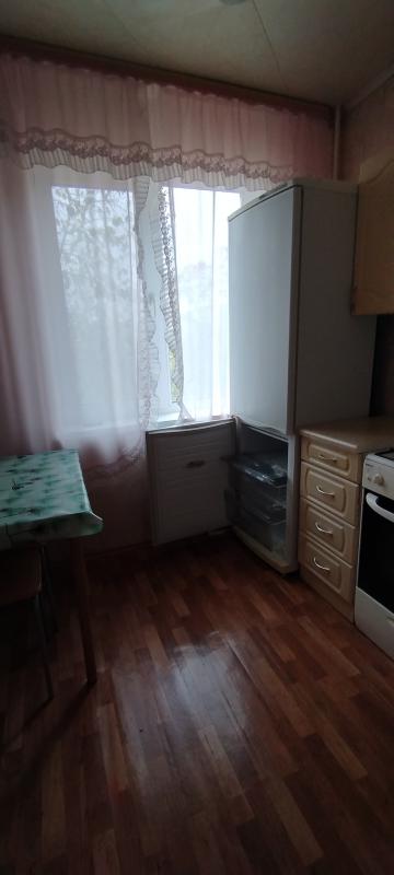 Продаю 2к квартиру на ул. - Новотроицк