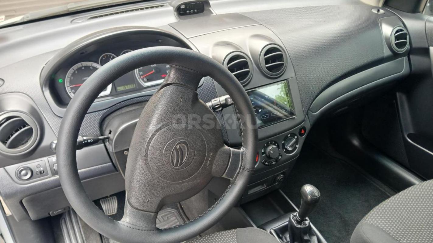 Продам авто, второй собственник, сигнализация с автозапуском, камера заднего вида, шины зимние, летн - Орск