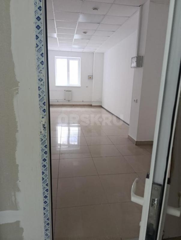Сдаются в аренду светлые и удобные помещения на 2-м этаже по адресу: ул. - Орск