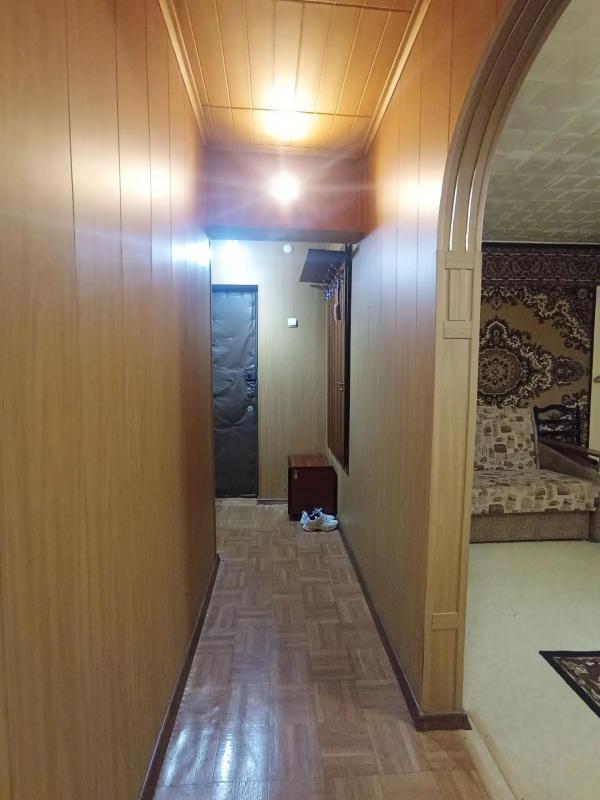 В продаже 3-комнатная квартира в центре города по адресу:  г. - Новотроицк